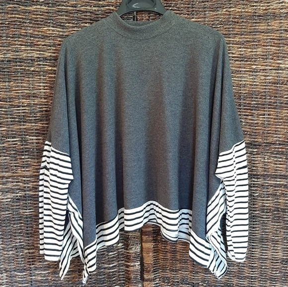 NWT Moonshot Boho Dolman Sleeve Mock Neck Striped Oversized Cozy Fleece Top Soft - Picture 1 of 7